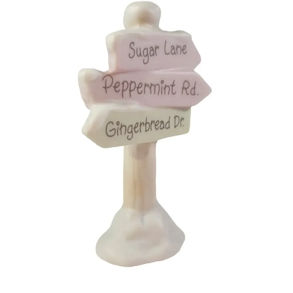 Precious Moments Sugar Town Street Sign Figurine Enesco 532185 1995